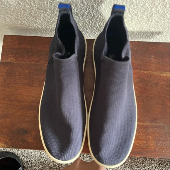 Blue High Top Rothy’s Sneaker. - Picture 1 of 3